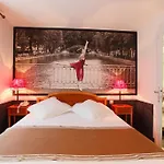 Atelier Vavin Hotel 3*