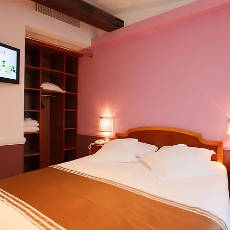 Atelier Vavin מלון