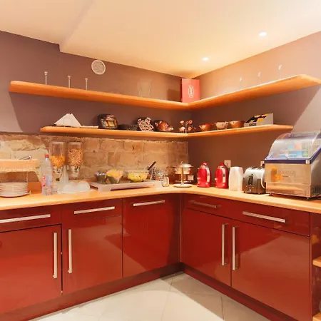 מלון Atelier Vavin 3*