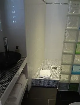 Atelier Vavin Szálloda 3*