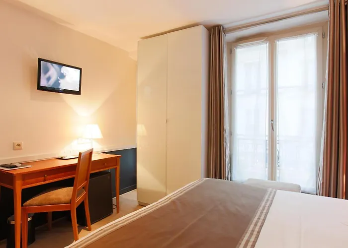 アトリエ ヴァヴァン パリ