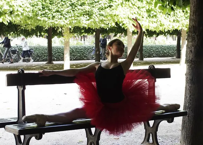 ホテル アトリエ ヴァヴァン パリ